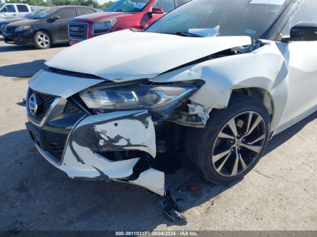 1N4AA6AP8JC401026 Nissan Maxima 3.5 Sl