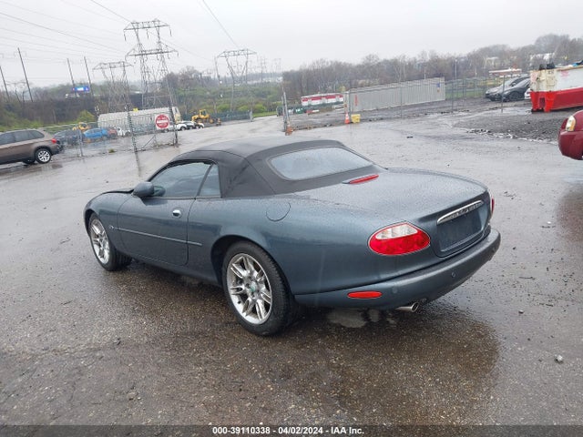 2001 JAGUAR XK8 SAJDA42C71NA19229 Photo 2