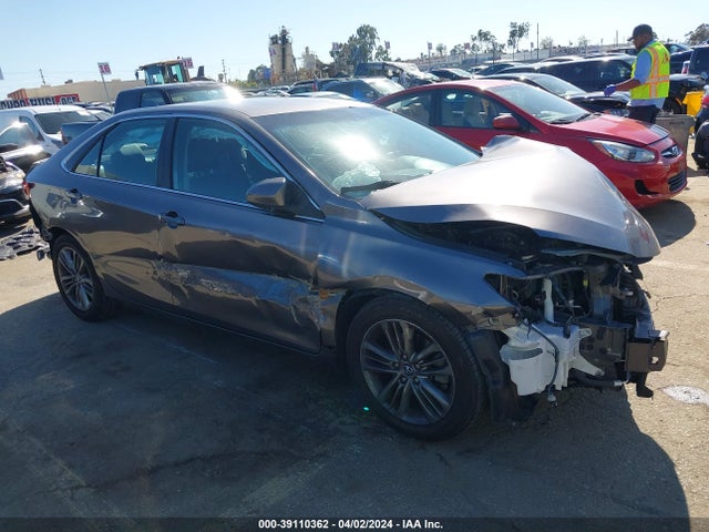 2016 4T1BF1FK5GU998747 main image