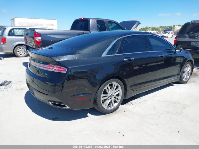3LN6L2GK2FR613066 Lincoln MKZ