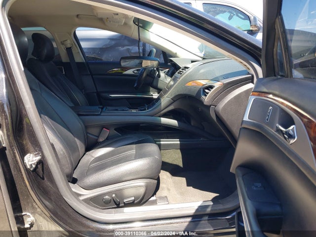 3LN6L2GK2FR613066 Lincoln MKZ