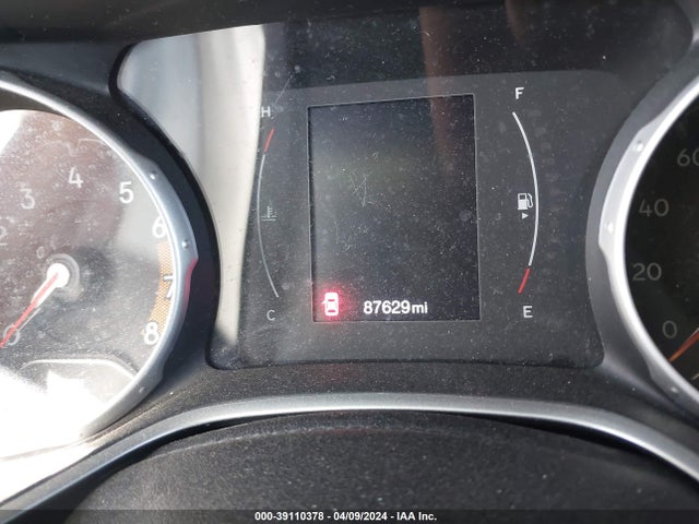 Jeep Compass Latitude Fwd 2018 3C4NJCBB5JT466403 Image 15