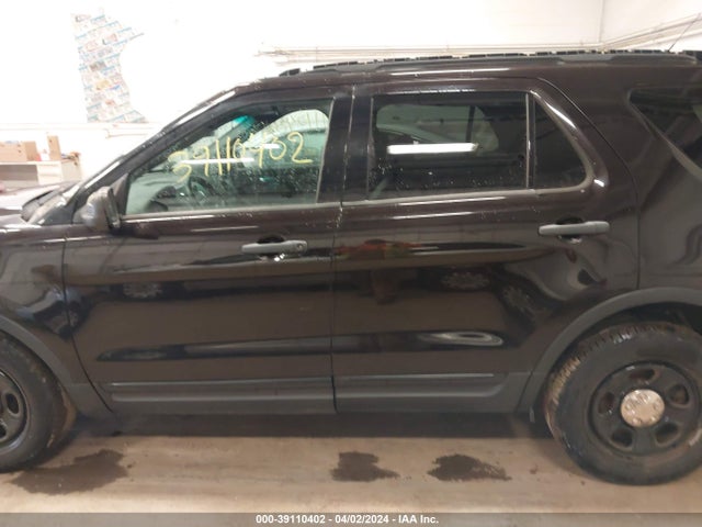 Ford Utility Police Interceptor 2015 1FM5K8AT4FGC26870 Image 14