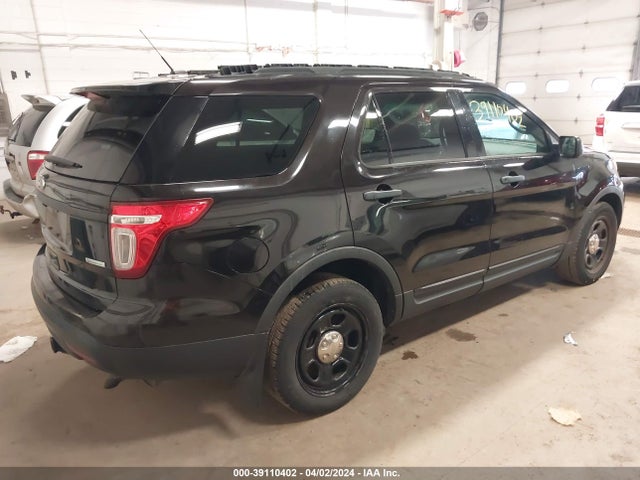 Ford Utility Police Interceptor 2015 1FM5K8AT4FGC26870 Image 4