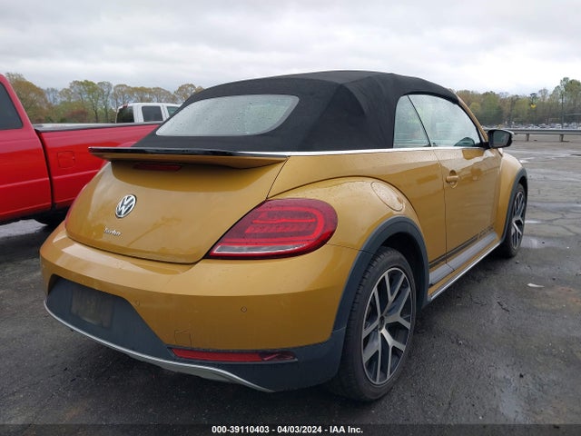 Volkswagen Beetle 1.8t Dune 2017 3VWT17AT0HM808852 Image 4