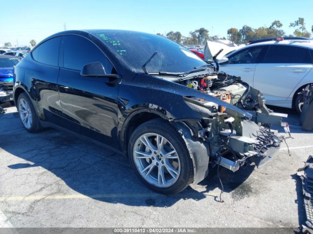 2022 Tesla Model Y Long Range Dual Motor All-wheel Drive მანქანა იყიდება აუქციონზე, vin: 7SAYGDEE7NF461802, აუქციონის ნომერი: 39110413