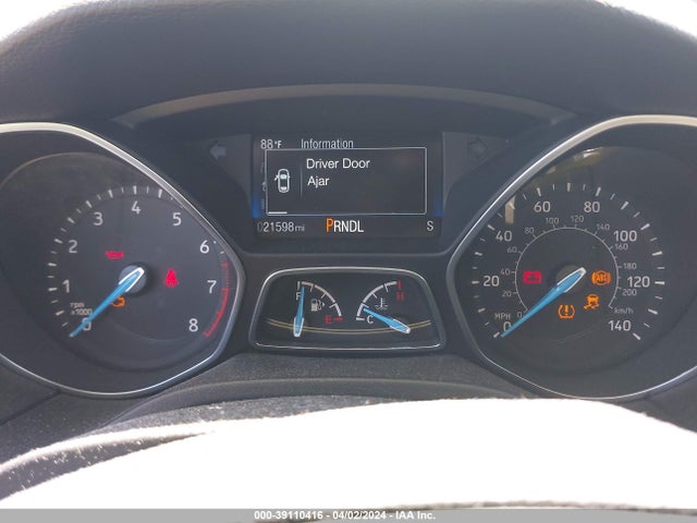 Ford FOCUS SE 2017 1FADP3F23HL315804 Image 7