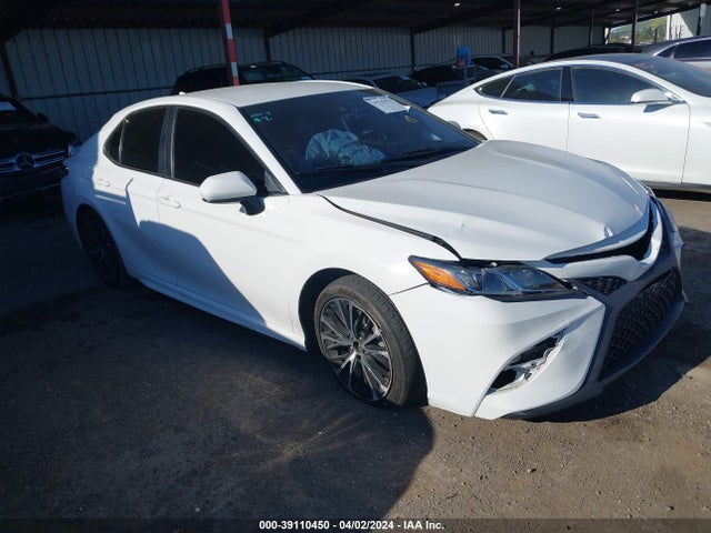 Toyota CAMRY SE 2020 4T1G11AKXLU348446 Image 1