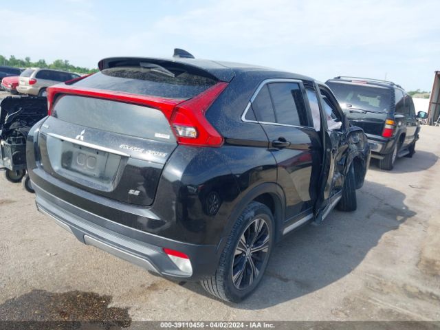 JA4AT5AA2JZ046601 Mitsubishi Eclipse Cross Se