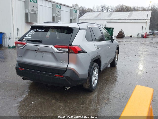 Toyota Rav4 Xle 2020 JTMP1RFVXLD061582 Image 4
