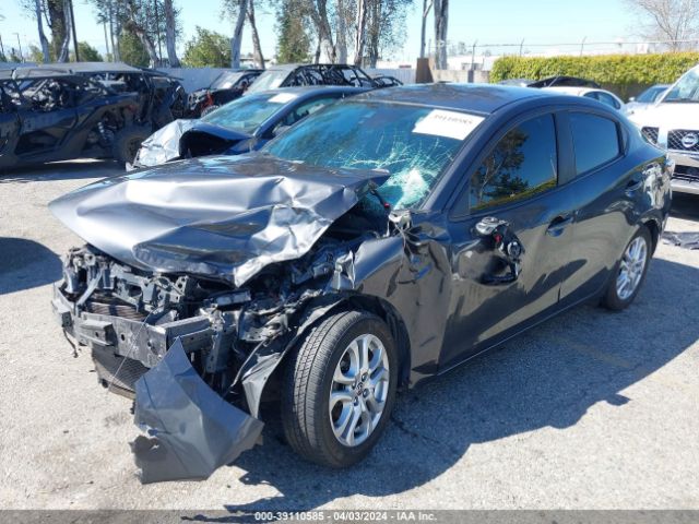 3MYDLBZV0GY130803 Scion IA