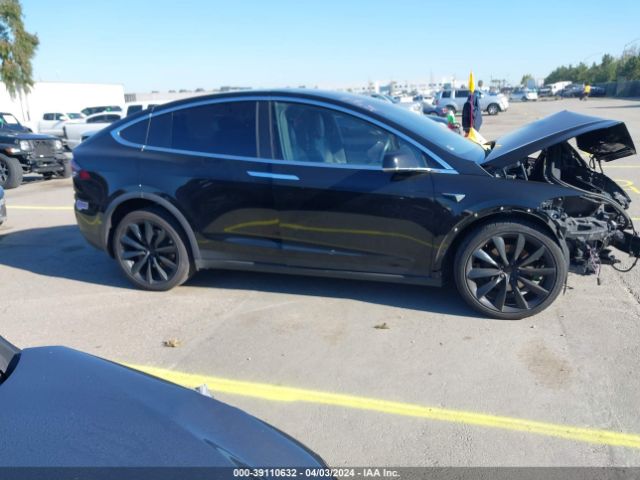 5YJXCDE26JF112702 Tesla Model X 100d/75d/p100d