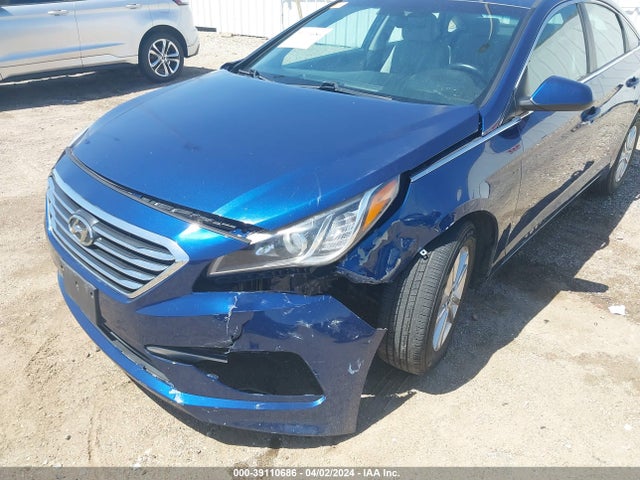 Hyundai Sonata 2016 5NPE24AF7GH395012 Image 6