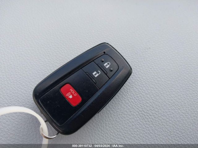 JTDKBRFU2G3526415 Toyota Prius Two
