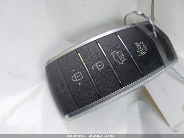 KMTG74LE8KU037383 Genesis G70 3.3t Advanced
