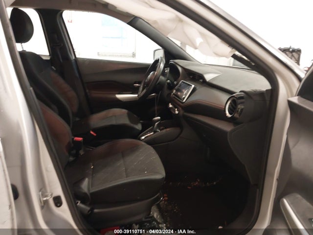 Nissan KICKS SR 2019 3N1CP5CU9KL535079 Image 5