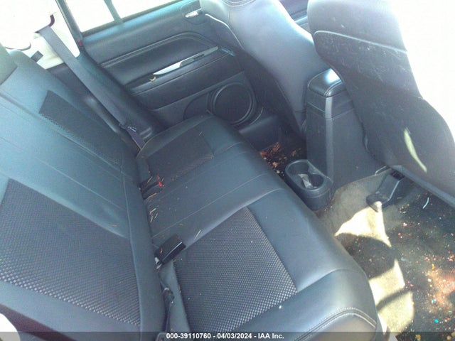 Jeep Compass Latitude 2016 1C4NJCEA5GD735419 Image 8