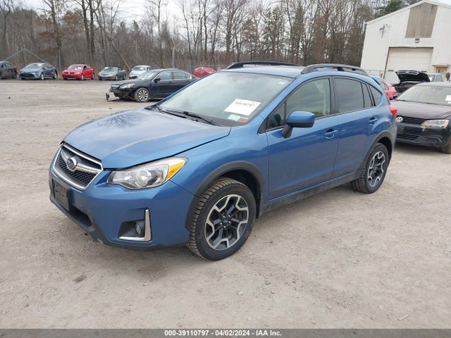 Subaru Crosstrek 2.0i Premium 2017 JF2GPADC7H8219573 Image 2