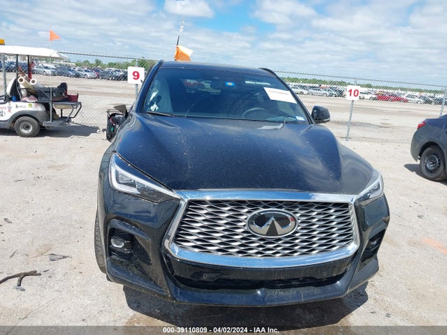 3PCAJ5KR6PF109360 Infiniti Qx55 Essential Awd