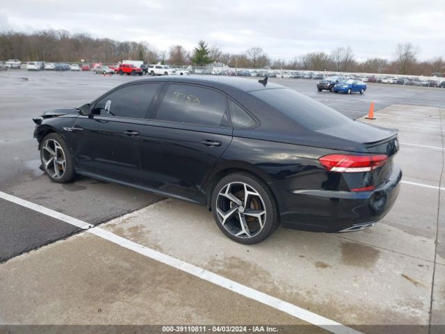 1VWMA7A31LC003618 Volkswagen Passat 2.0t R-line