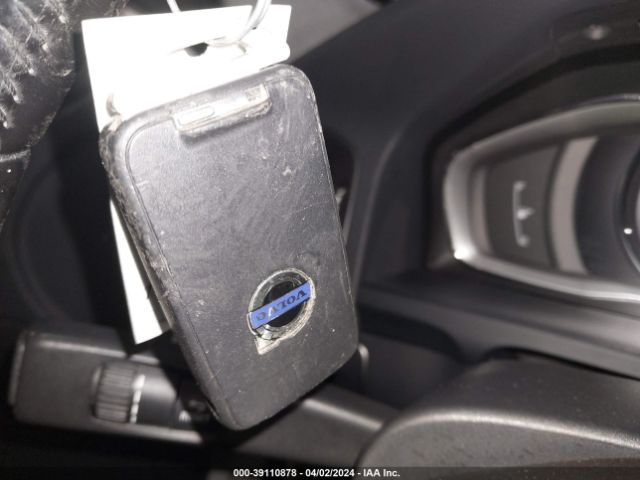 YV4612HK1G1003421 Volvo V60 Cross Country T5