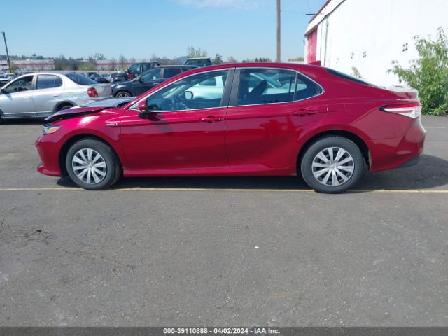 4T1E31AK1LU016851 Toyota Camry Le Hybrid
