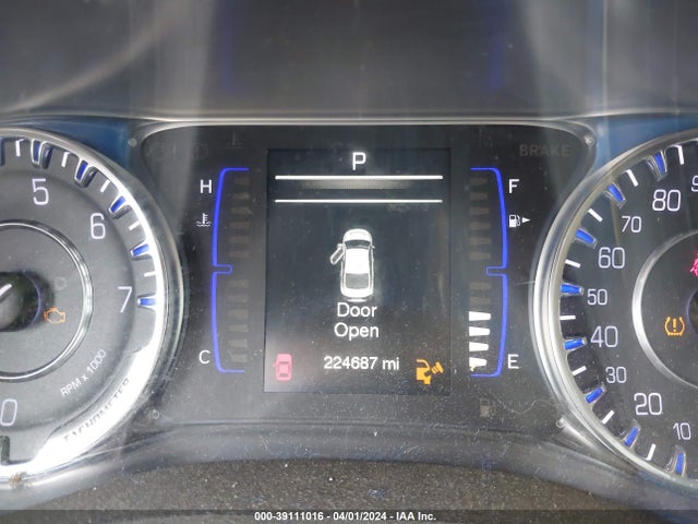 Chrysler 200 Limited 2016 1C3CCCAB5GN142366 Image 7