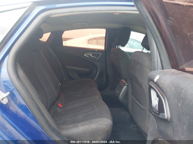 Chrysler 200 Limited 2016 1C3CCCAB5GN142366 Image 8
