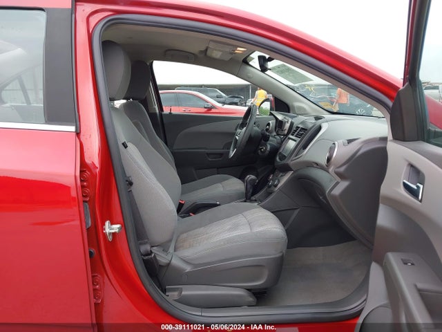 Chevrolet Sonic Lt Auto 2016 1G1JC5SH4G4153438 Image 5