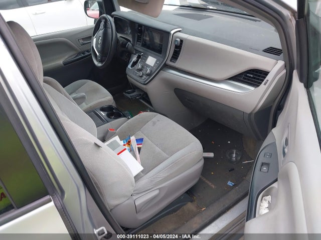 Toyota Sienna Le 8 Passenger 2015 5TDKK3DC2FS620430 Image 5