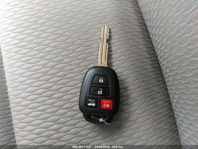 Toyota COROLLA LE 2015 2T1BURHEXFC347853 Image 11