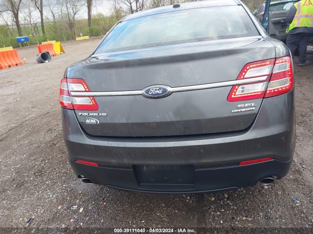 Ford TAURUS SEL 2017 1FAHP2E82HG120755 Image 16