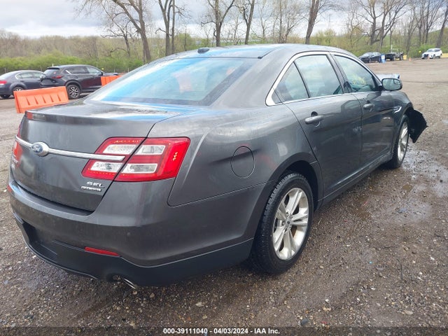 Ford TAURUS SEL 2017 1FAHP2E82HG120755 Image 4