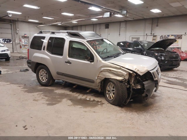 2015 5N1AN0NW9FN651900 main image