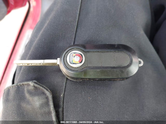 2012 FIAT 500 3C3CFFFH5CT185945 Photo 10