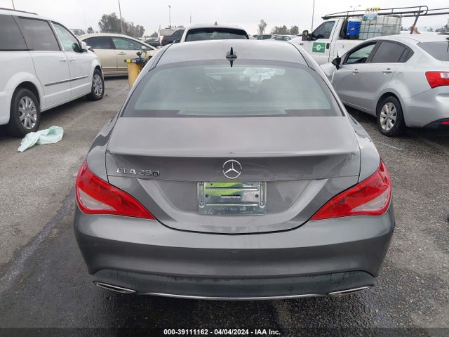 Mercedes-Benz CLA 250 2019 WDDSJ4EB3KN774083 Image 16