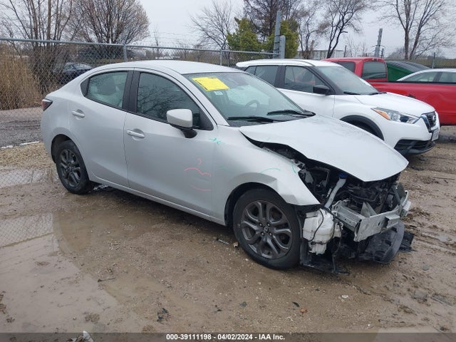 2019 3MYDLBYV9KY505209 main image