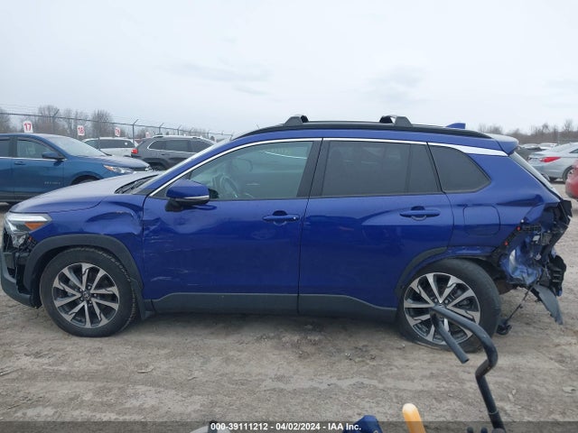 Toyota Corolla Cross Xle 2023 7MUDAABG0PV052157 Image 14