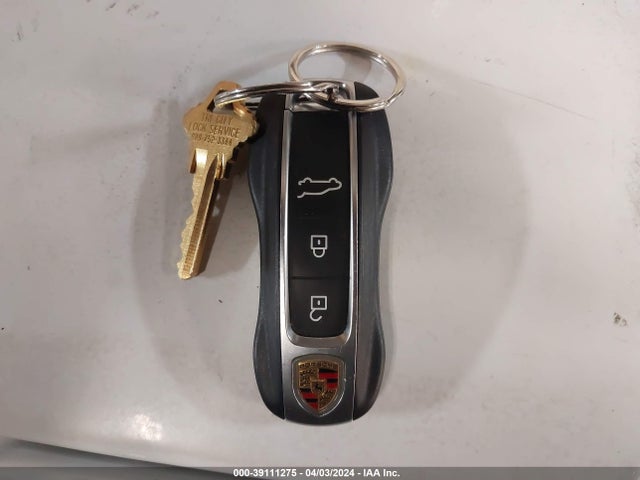 2019 PORSCHE CAYENNE WP1AA2AY1KDA13061 Photo 10