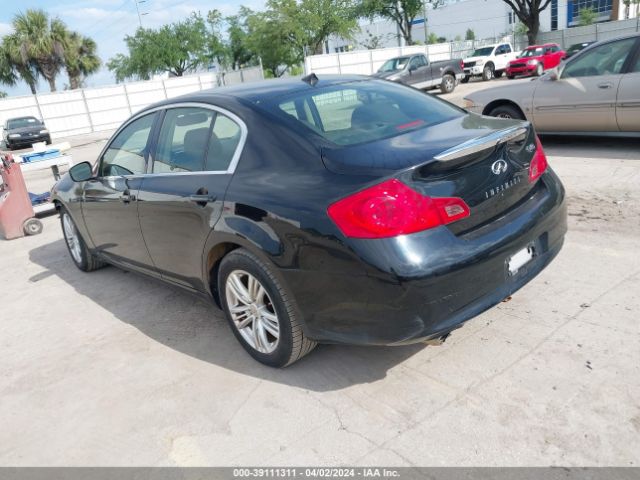 JN1CV6AR1FM523627 Infiniti Q40