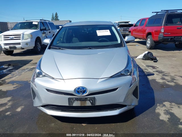Toyota Prius Three 2016 JTDKARFU5G3015204 Image 12