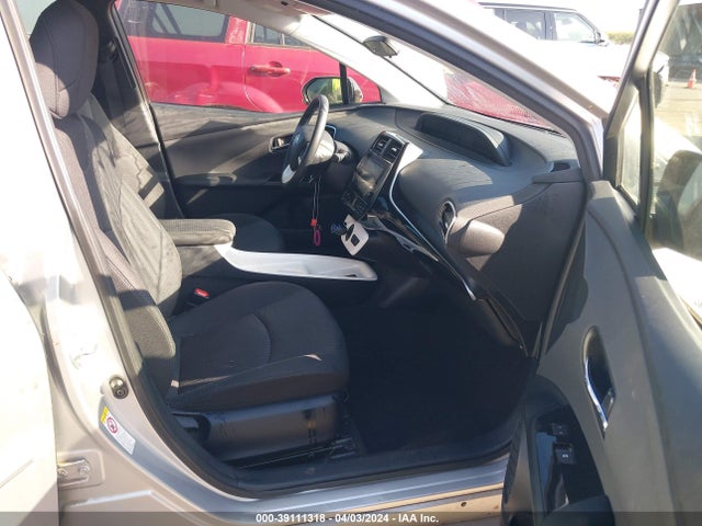 Toyota Prius Three 2016 JTDKARFU5G3015204 Image 5
