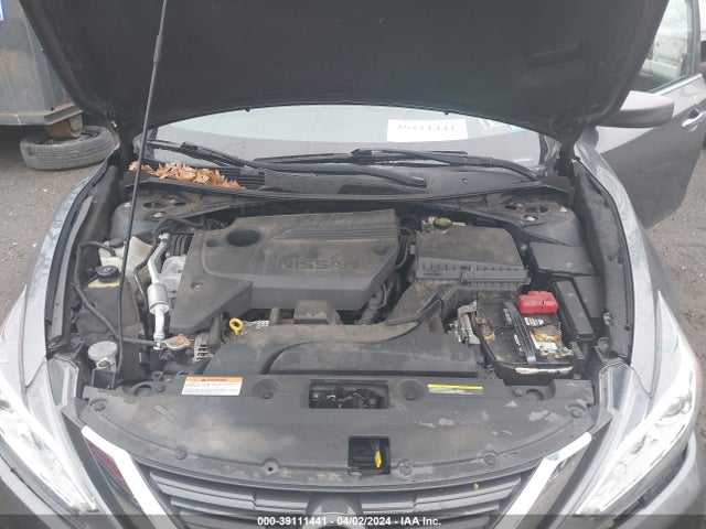 Nissan Altima 2.5 S 2017 1N4AL3APXHC165269 Image 10