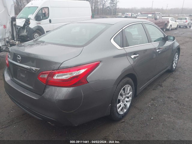 Nissan Altima 2.5 S 2017 1N4AL3APXHC165269 Image 4