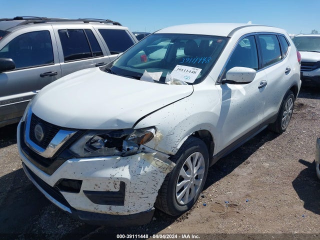 Nissan ROGUE S 2018 5N1AT2MT9JC733364 Image 2