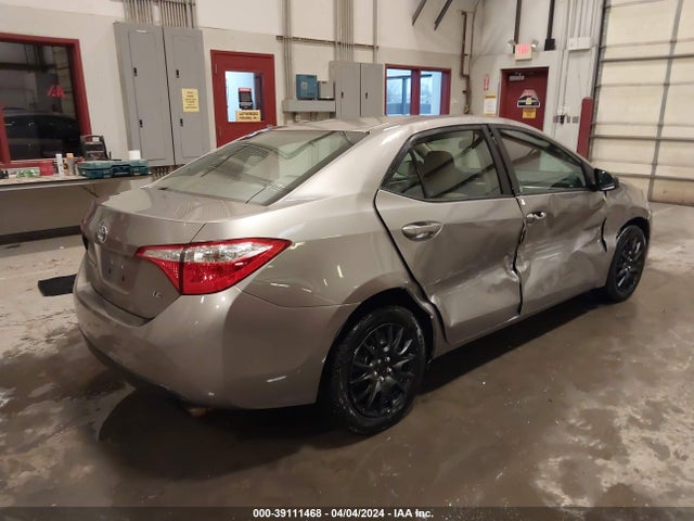 Toyota COROLLA LE 2015 2T1BURHE9FC388166 Image 4