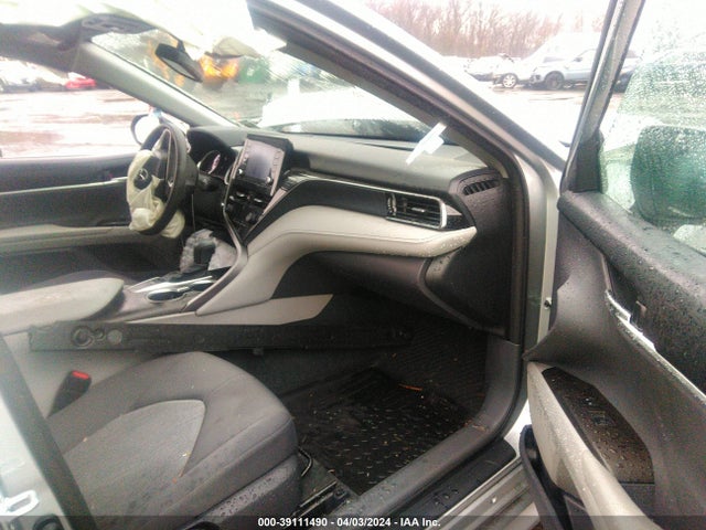 Toyota CAMRY LE 2022 4T1R11AK6NU703768 Image 5