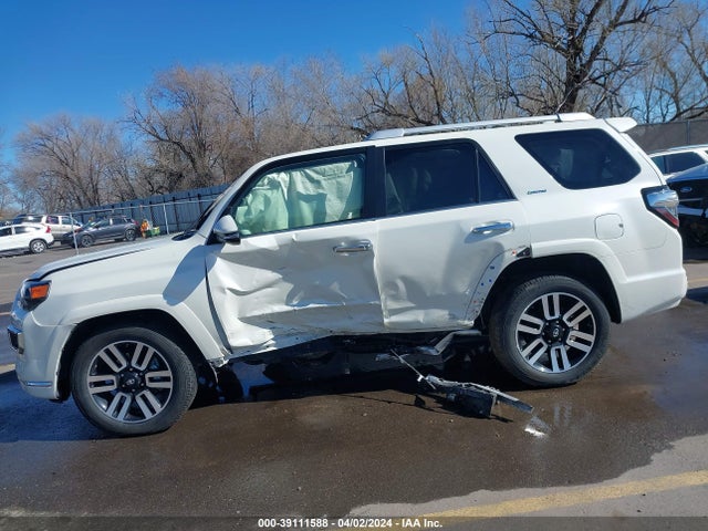 Toyota 4runner Limited 2020 JTEBU5JR1L5806696 Image 14
