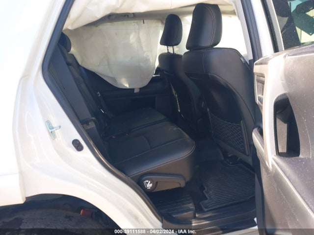 Toyota 4runner Limited 2020 JTEBU5JR1L5806696 Image 8