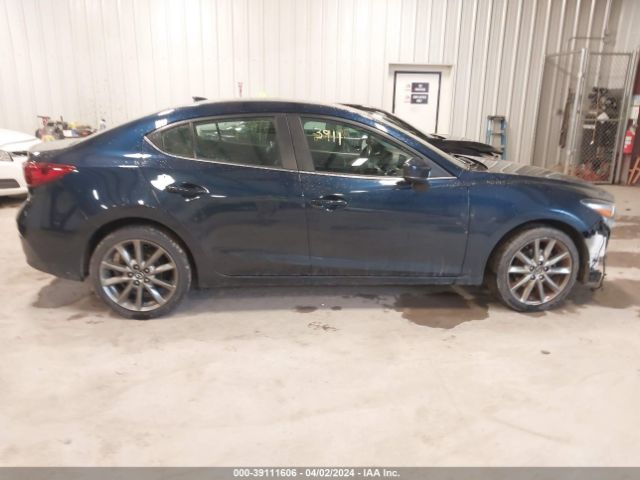 3MZBN1V38JM259771 Mazda Mazda3 Touring